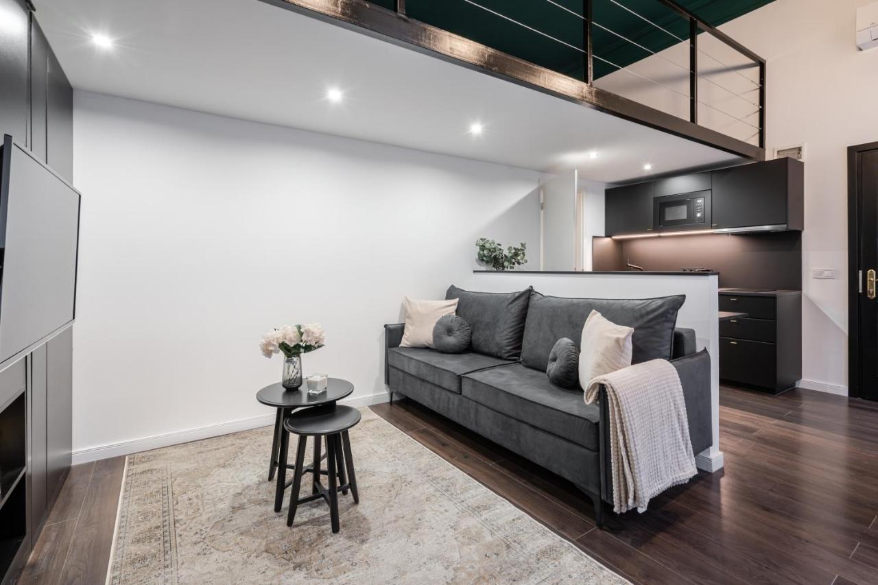 E41 - Trendy Boutique Apartments - Prime Spot By Bqa Budapest Esterno foto