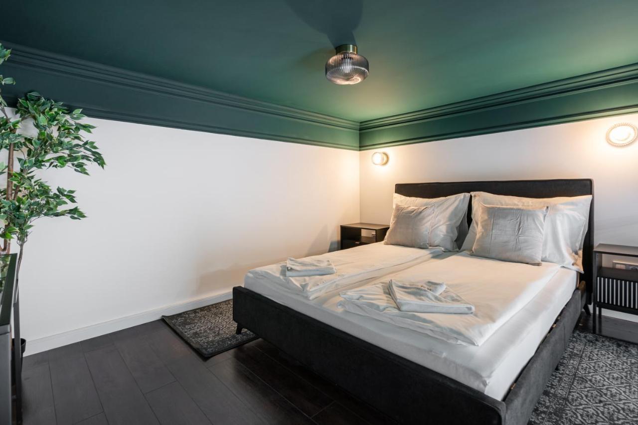 E41 - Trendy Boutique Apartments - Prime Spot By Bqa Budapest Esterno foto