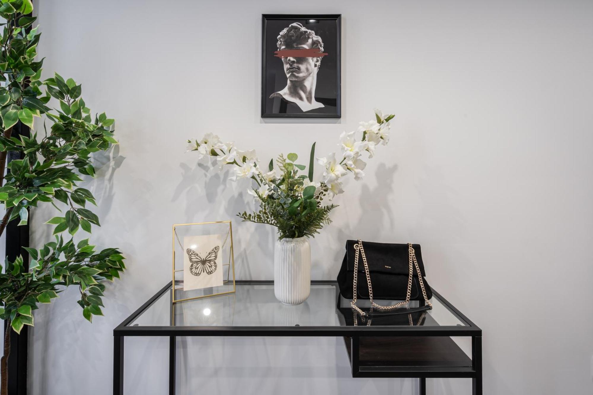 E41 - Trendy Boutique Apartments - Prime Spot By Bqa Budapest Camera foto